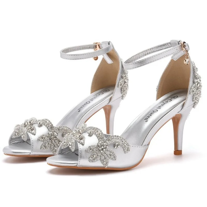 Modische Designer-Damenschuhe  – Ankle Strap Attachment Bewertung und Preis