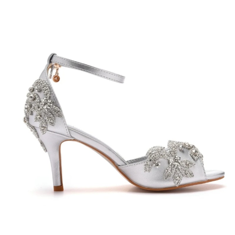 Modische Designer-Damenschuhe  – Ankle Strap Attachment Bewertung und Preis