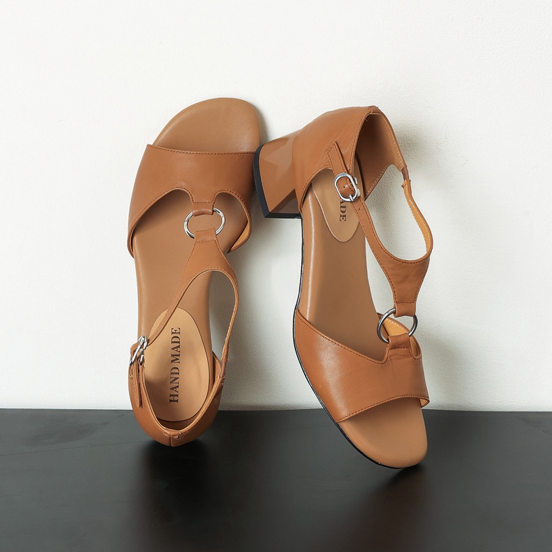 Neue Damen-Sommersandalen aus  – Ankle Strap Attachment Bewertung und Preis
